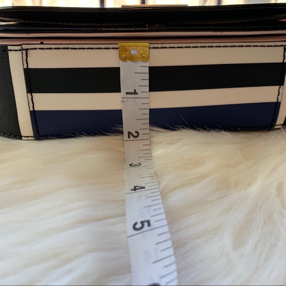Kate Spade Laurel Way Carson Crossbody Bag - Picture 12 of 16